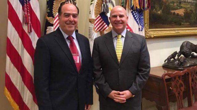 FreddyBernal's tweet photo. Sr. @JulioBorges no tienes moral, te reuniste con McMaster asesor de seguridad de EE.UU. y Kurt Tidd Jefe del Comando del Sur ¡APATRIDA! https://t.co/z0vdTRGycw