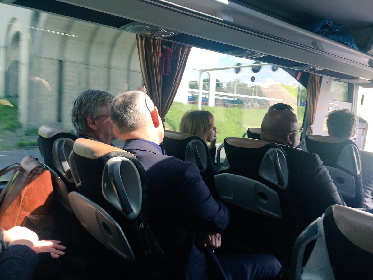 elstar_comm's tweet image. Vandaag #handelsmissie #bus @TerZakeHO @rvoz079 naar @PijnackerNootdp @OVPN015 #ontmoeten #inspireren en #verbinden