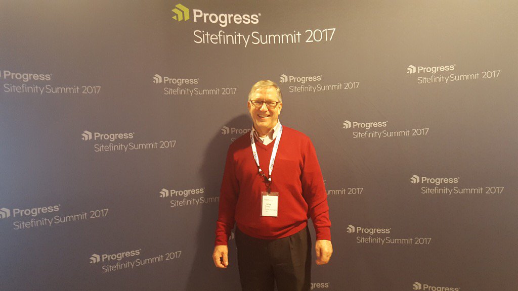 ingentek's tweet photo. Mike likes Sitefinity too! #sitefinitysum https://t.co/WuqDPnPUYJ