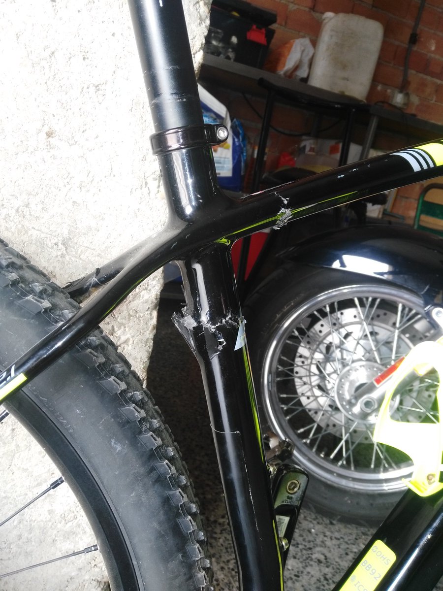 planetcantero's tweet photo. 📢📢📢 ¡¡ @BerriaBike = a bici china!! #mtb #xco #btt #berria #BIKERS #ciclismo #mountainbike #rt #OCU ⚠⚠⚠ No se hacen cargo con la garantía ⚠⚠ https://t.co/sOJTvjhBRj