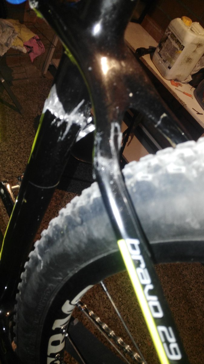 planetcantero's tweet photo. 📢📢📢 ¡¡ @BerriaBike = a bici china!! #mtb #xco #btt #berria #BIKERS #ciclismo #mountainbike #rt #OCU ⚠⚠⚠ No se hacen cargo con la garantía ⚠⚠ https://t.co/sOJTvjhBRj