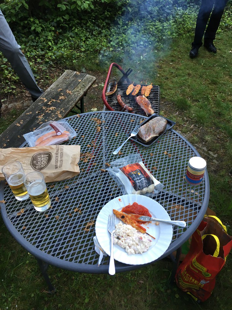 gr1lly's tweet photo. Angrillen mit @metafinanz https://t.co/n5Pc6Pq3yx