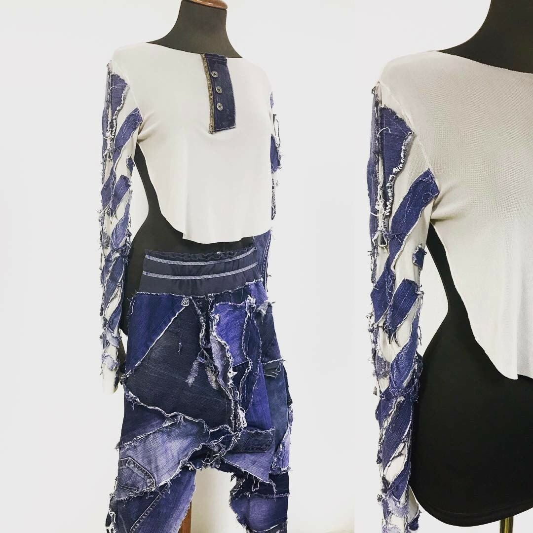 SoloMilaFashion's tweet photo. My JeansWorld 💙 #jeans #crazy  #sporty #thinksolo #fashion #lovejeans #smile #fun #love #designer #makelovenotwalls #streetstyle #crazypants https://t.co/iI2SbG8Lih