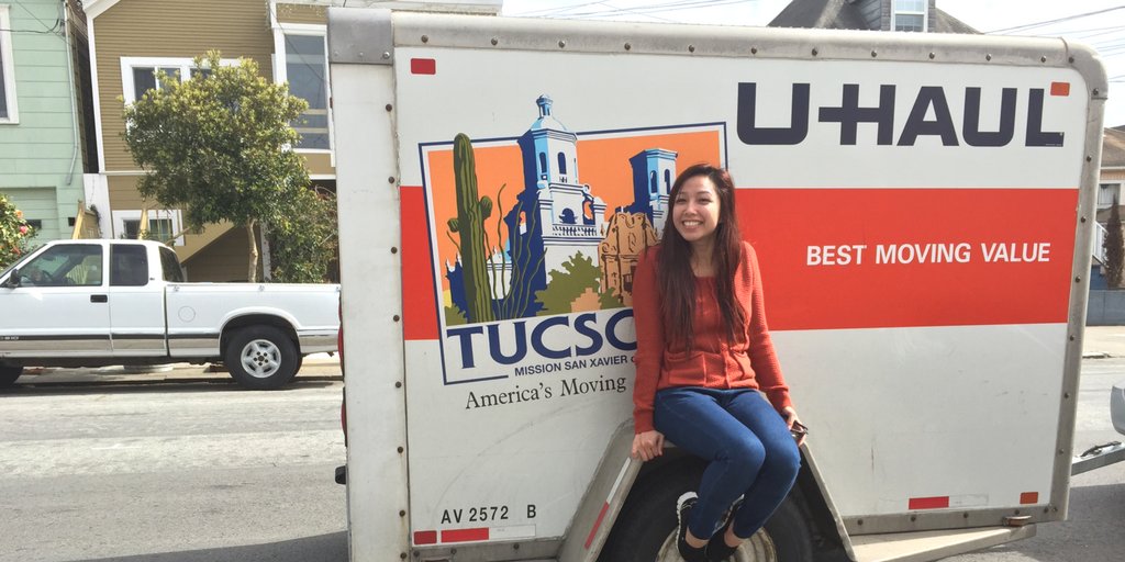 uhaul's tweet photo. Get ready for your #collegemove! Moving out of your #dorm is easier with a #movingtrailer! Find out how >> https://t.co/CEaQSoFvSB https://t.co/U2awu0dSDP