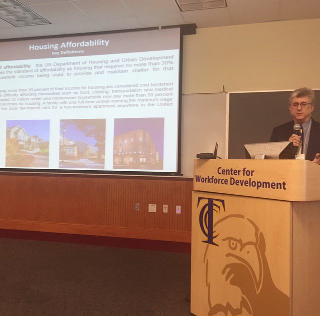 UPHSFL's tweet photo. A fantastic turn out to discuss the South City neighborhood revitalization! Thank you to Ray Kuniansky for this closing presentation! https://t.co/MR5sKfgiNG