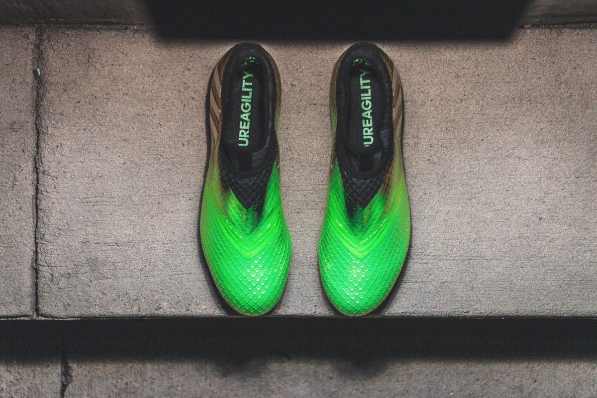 SOCCER.COM (@soccerdotcom) on Twitter photo Giveaway!
RT and Follow for the chance to win a pair of limited edition <a href="/adidassoccer/">adidas Soccer</a> Messi 10/10 Pureagility cleats #soccerdotcomrewards Giveaway!
RT and Follow for the chance to win a pair of limited edition <a href="/adidassoccer/">adidas Soccer</a> Messi 10/10 Pureagility cleats #soccerdotcomrewards