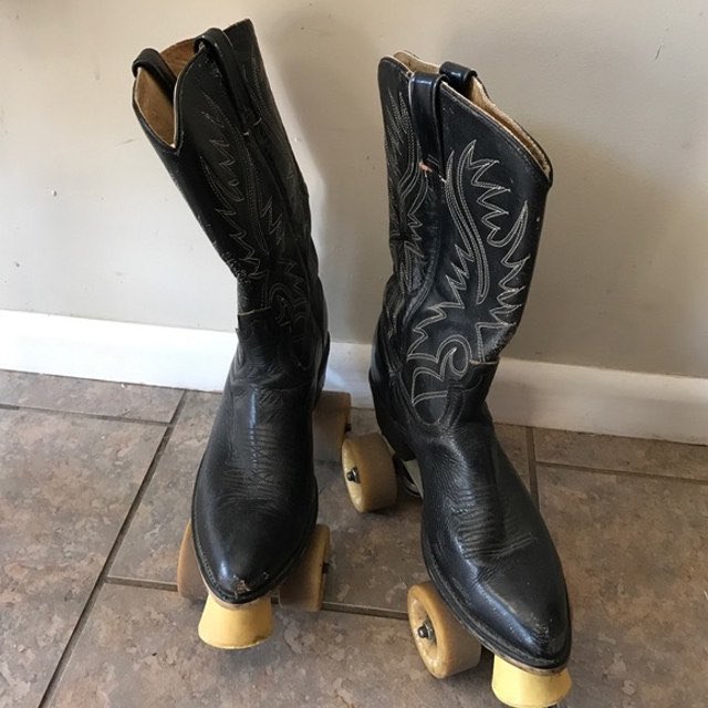 McCree: Y'know Lucio, we should go skating together sometime!

Lucio: You have roller skates?

McCree: Sure do!