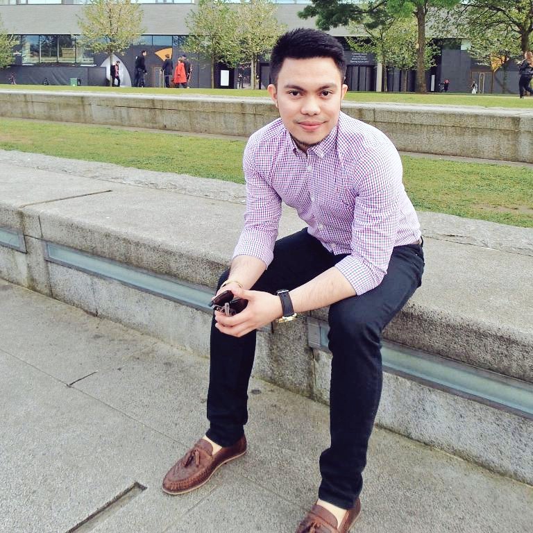 deanvillarante's tweet photo. #UK #England #London #Cambridge #vanity #mensfashion #asianguy #travel https://t.co/RROv91gC0k