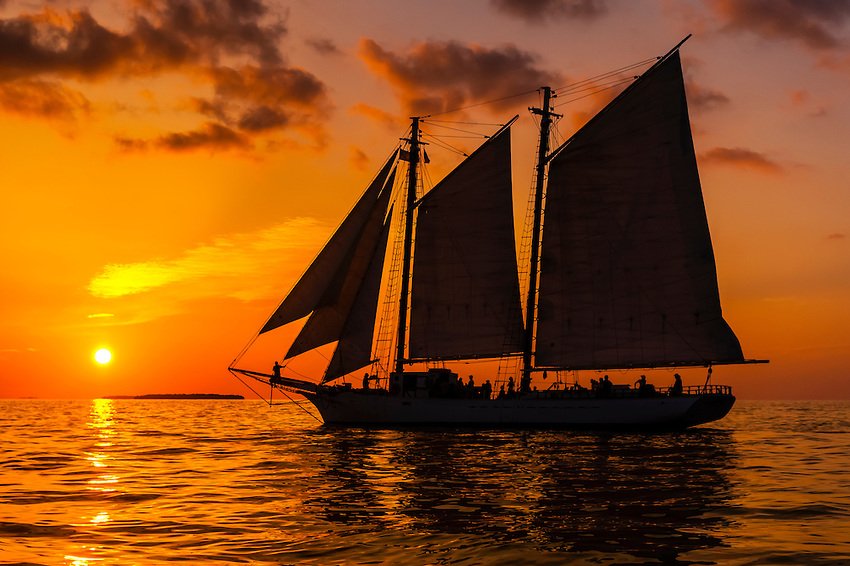 #SchoonerWesternUnion
#FloridaFlagship
#schooner
#woodenboat
#tallship
#sail
#sailing
#SailingIntoTheSunset
#StunningSunset
#StunningPhoto