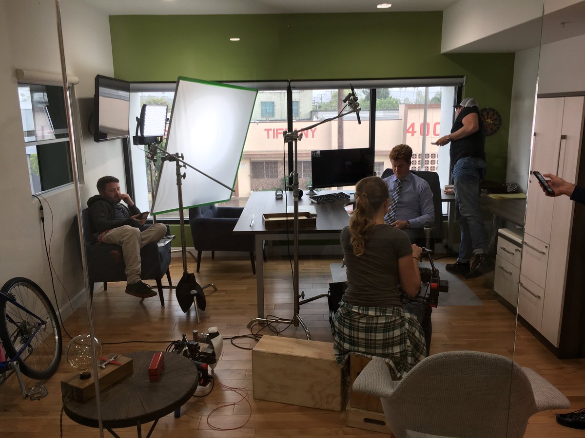 patientmanmovie's tweet photo. #SetLife on @CommuterMovie! #Actor @Mangum1, playing #TomAlexander at his desk in his office. #lighting #sound #scene #IndieFilm #LosAngeles https://t.co/TLaR5BiWJY