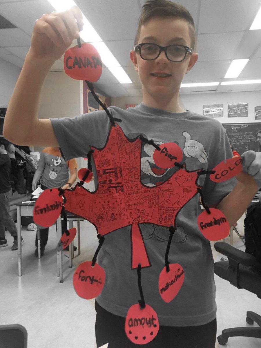 MlleTosh's tweet image. Watch out @CurioCBC we have tons of #StandForCanada creations headed your way from @WarnicaPS @SCDSB_arts Proudly Canadian #youthchallenge