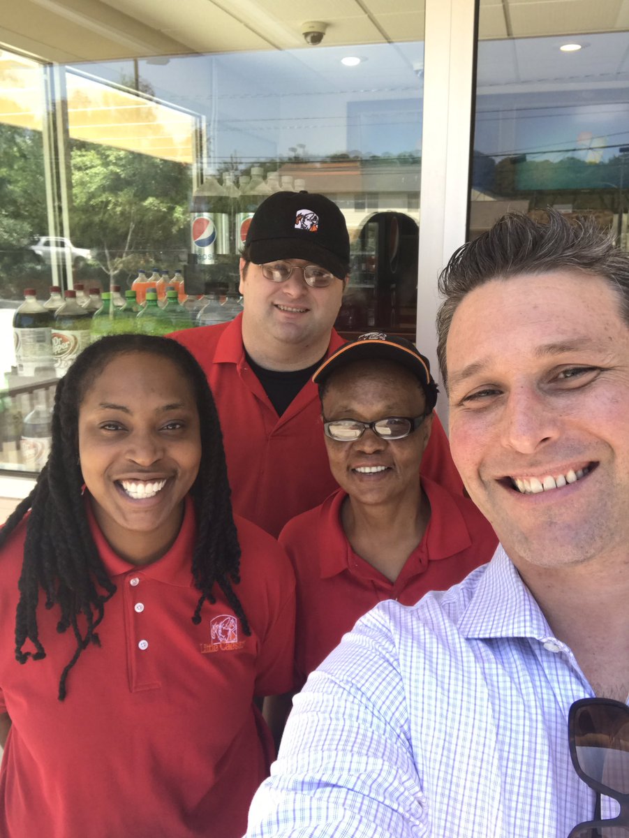 ChadGilpin's tweet photo. Congrats Cahaba Heights Little Caesars location! Scored 96% on customer satisfaction! #ffgrocks @littlecaesars https://t.co/glRFkOTFsn