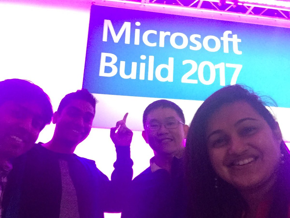 SaloniSonpal's tweet image. Getting ready for the demo for #AzureDBPostgres with @josephsirosh. Stay tuned for exciting demos for #AI and #Data channel9.msdn.com