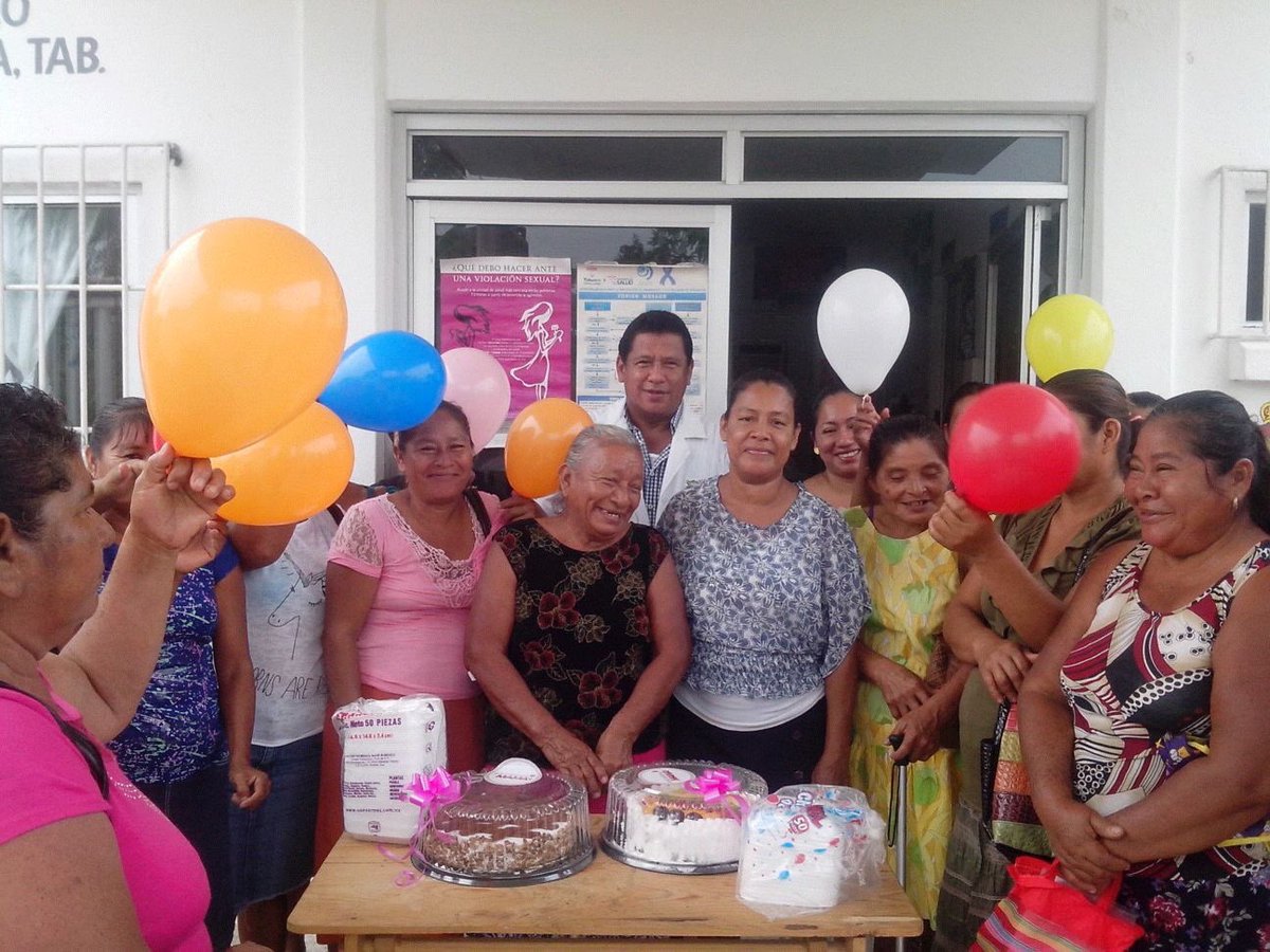 JurisNacajuca's tweet photo. Celebración del #DíaDeLasMadres en Cantemoc #Nacajuca Dr. Ramón Lázaro Hernández
#ComparteSuAmor https://t.co/9e1qWfUIsT