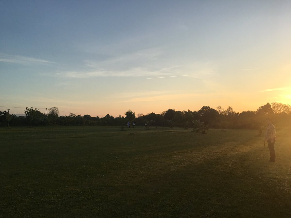 Taunton Round Table Tauntonrt140 Twitter Fantastic Evening With 41 Club Round Of Pitch And Putt Then A Carvery Pic Twitter Com Vevbykszyb