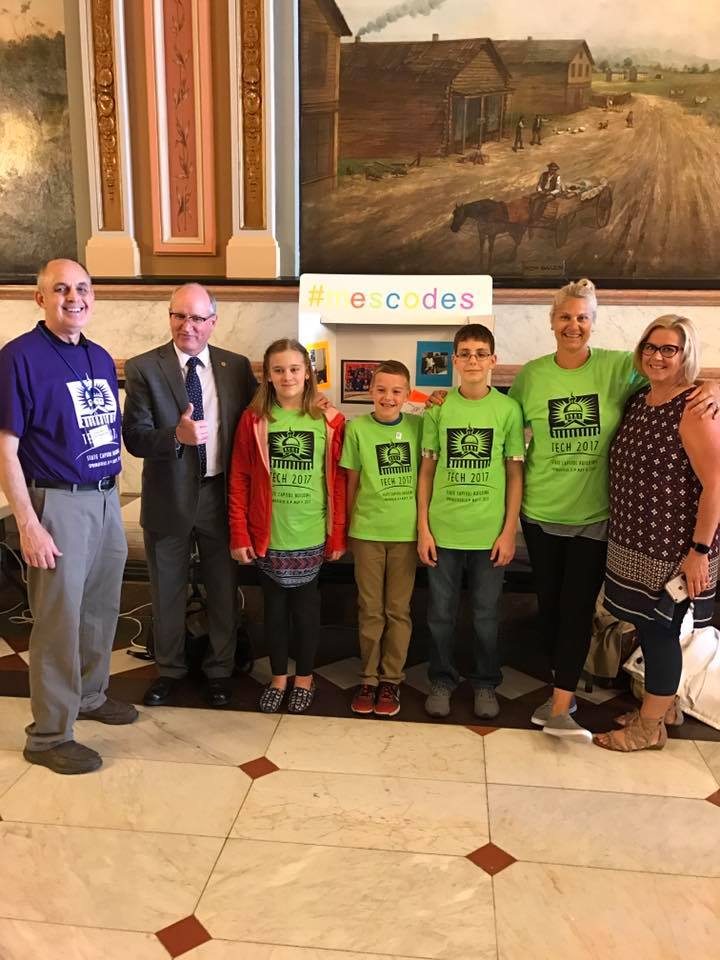 gicart's tweet photo. @JerryLongforIL Thanks for stopping by #ILTECH2017 to meet our #mescodes! https://t.co/PDCvxC8Nwf