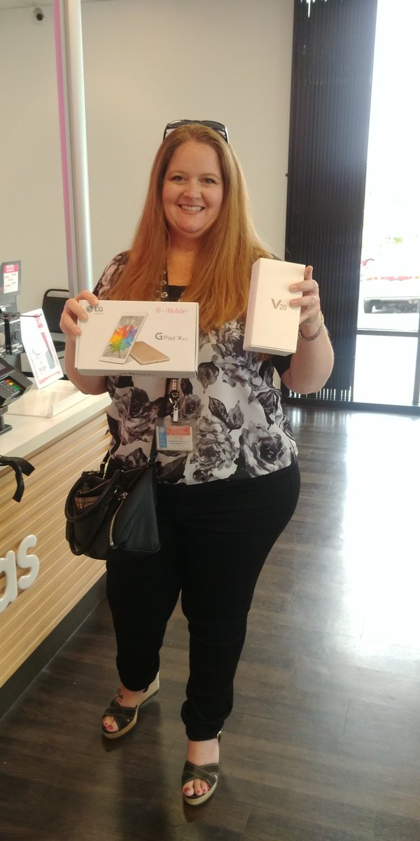 I_am_Frenchy74's tweet photo. @TMobile Christie came in w/her BF, liked what she heard so much she upgraded from G4 to #LGV20 &amp; #FreeGPad! @TravisBenson @TyTykim001 @PopUPMini https://t.co/lLfWZn8vp1