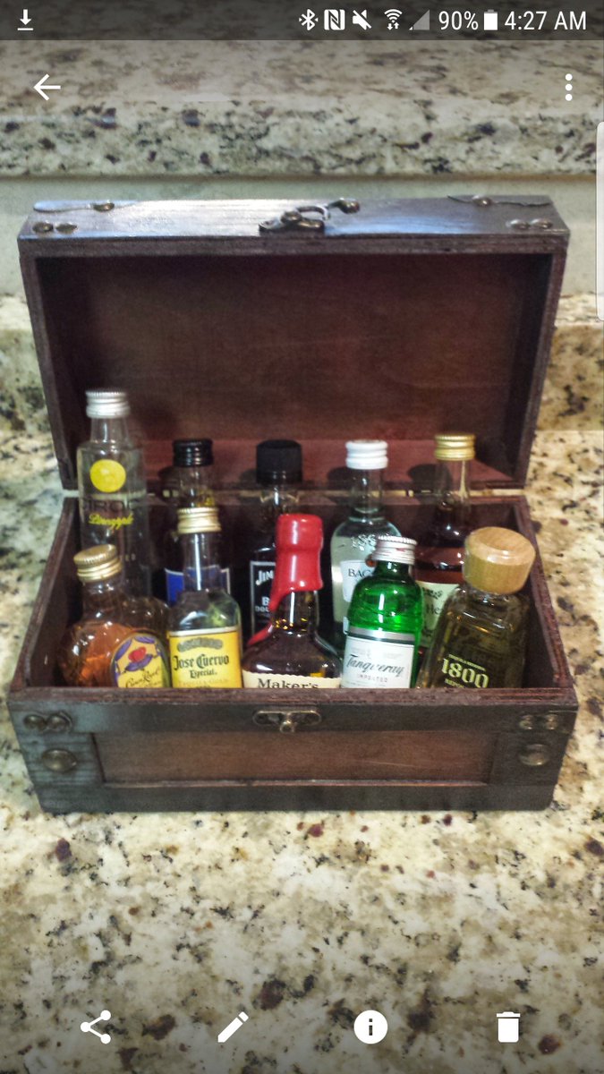 btseventsinc's tweet photo. We do party gifts. #btseventsinc #groomsmen #bridesmaid #gift #partyfavors #bridalshower #luncheon #banquet #atlplanner #atldesign #eventpro https://t.co/Y2HlTmyPPA