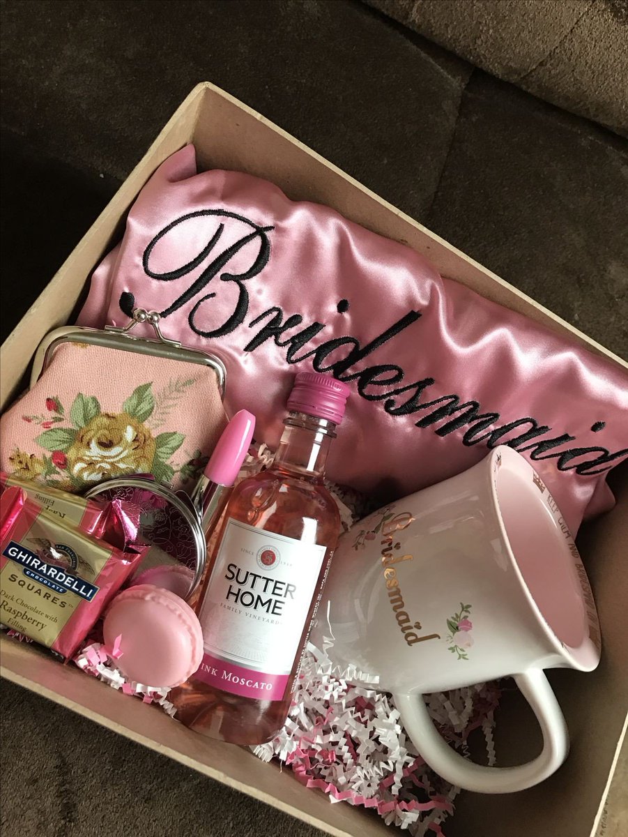 btseventsinc's tweet photo. We do party gifts. #btseventsinc #groomsmen #bridesmaid #gift #partyfavors #bridalshower #luncheon #banquet #atlplanner #atldesign #eventpro https://t.co/Y2HlTmyPPA