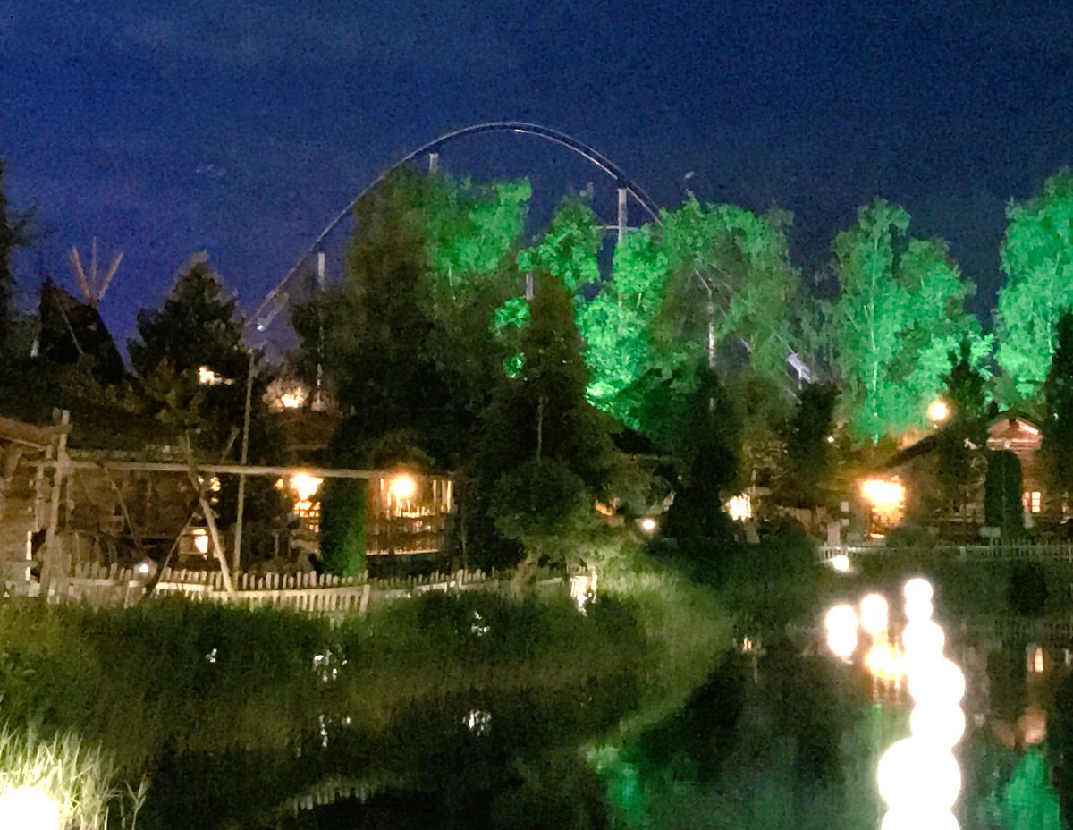 Dinner with a view of Silver Star! What could be better?
<a href="/EuropaParkUK/">Europa-Park UK</a>