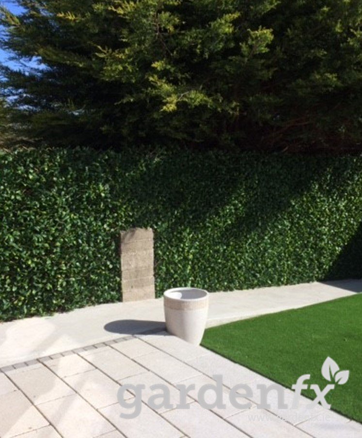dssupplies's tweet photo. Add character and privacy to your balcony, terrace, patio or display areas with GreenFx artificial hedging #garden #artificialhedging https://t.co/fpTGlNkwSd
