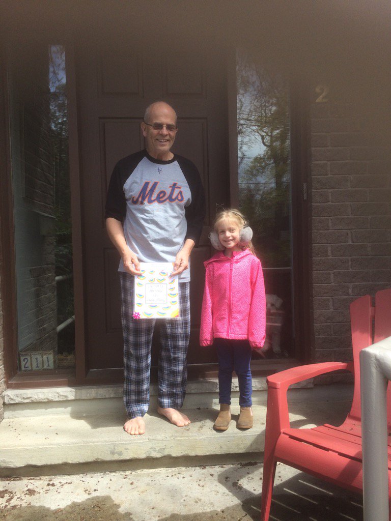 <a href="/EBS_EMSB/">Elizabeth Ballantyne</a> visiting neighbours!
#greatermontrealday with <a href="/Global_Montreal/">Global Montreal</a>