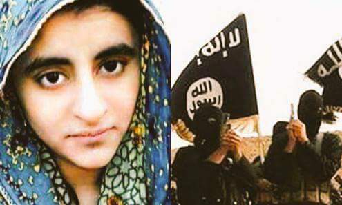 Ayeshaspeaksnow's tweet photo. Left : "daughter" of the nation, #Naureen pardoned, free. (established links with #ISIS )
Right : #Aasia : behind bars for years. https://t.co/32M7nrXtjS