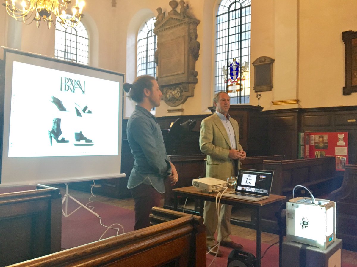 <a href="/ShoesByBryan/">Shoes By Bryan</a> fascinating talk #3Dprinting #shoes #youngpatternmakers #talk <a href="/RomanySwift/">Romany Swift</a>