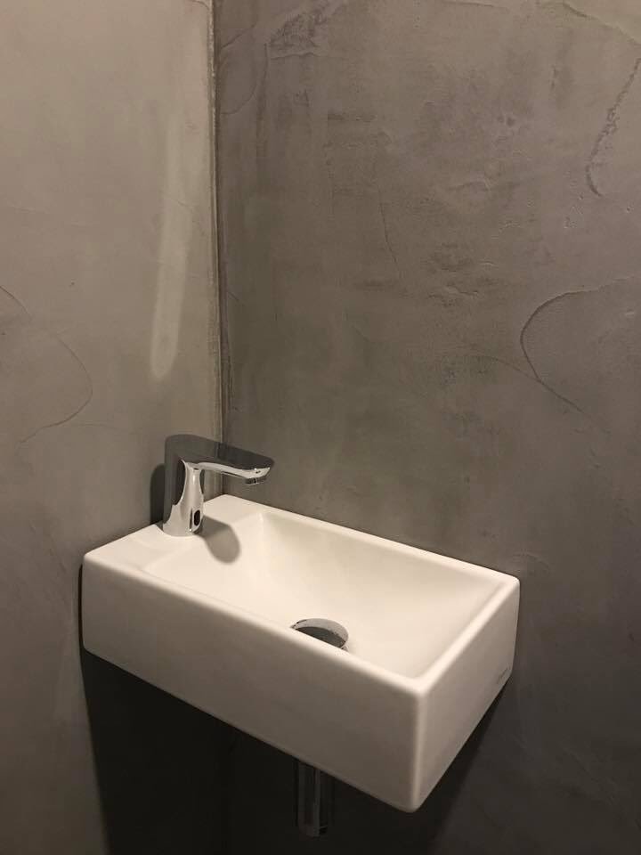 stucydee's tweet photo. Mortex douche en toilet opgeleverd #waterdicht #betonlook https://t.co/qO6OWx3FGF