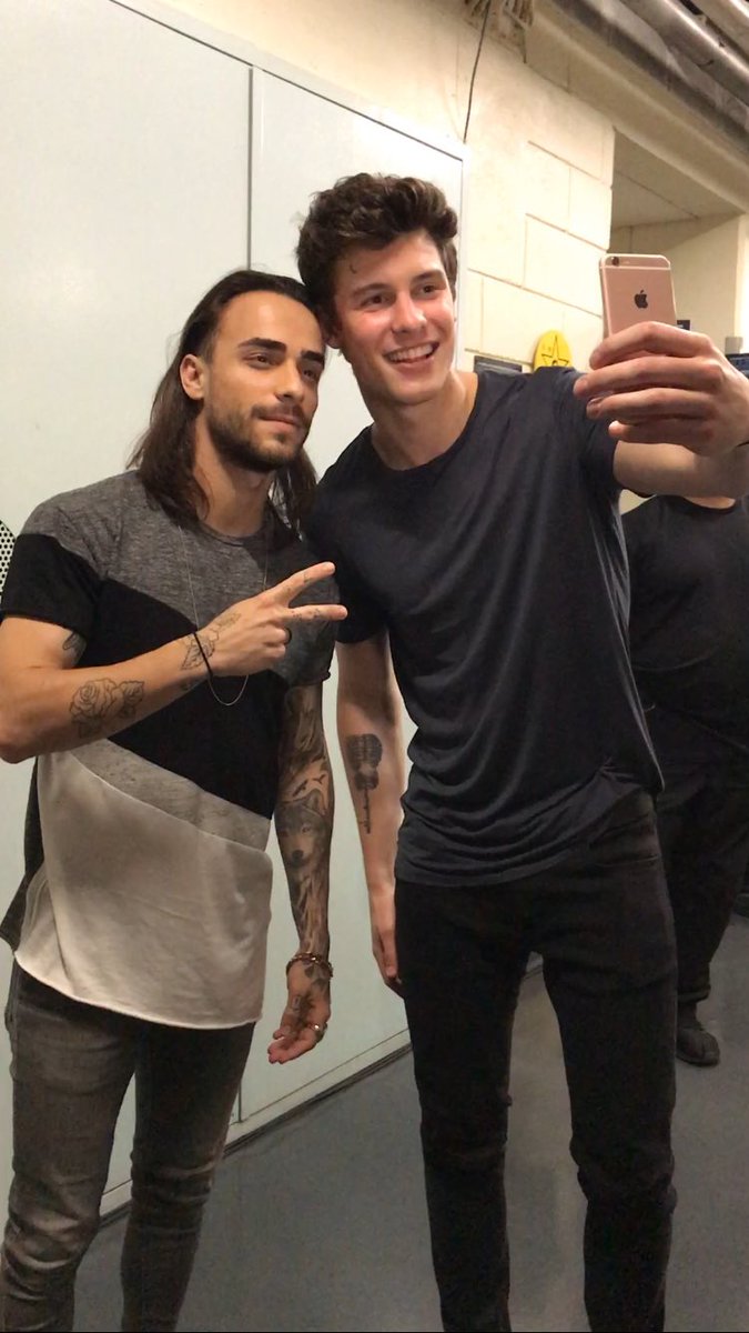 This happened. Thank you <a href="/ShawnMendes/">Shawn Mendes</a>, what a great show 💙