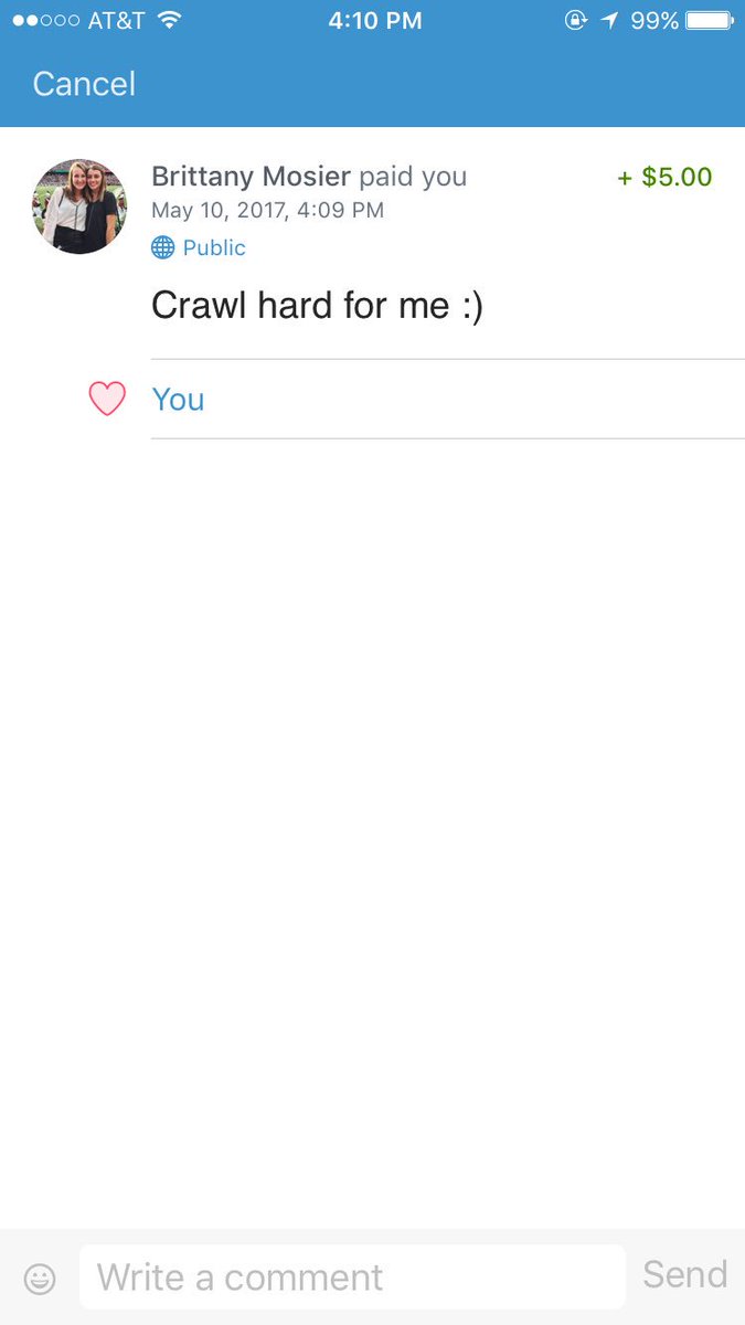 quinn_caitlin's tweet photo. It's senior bar crawl and @brittanymosier always has my back 💕 https://t.co/TPFyZodw6d