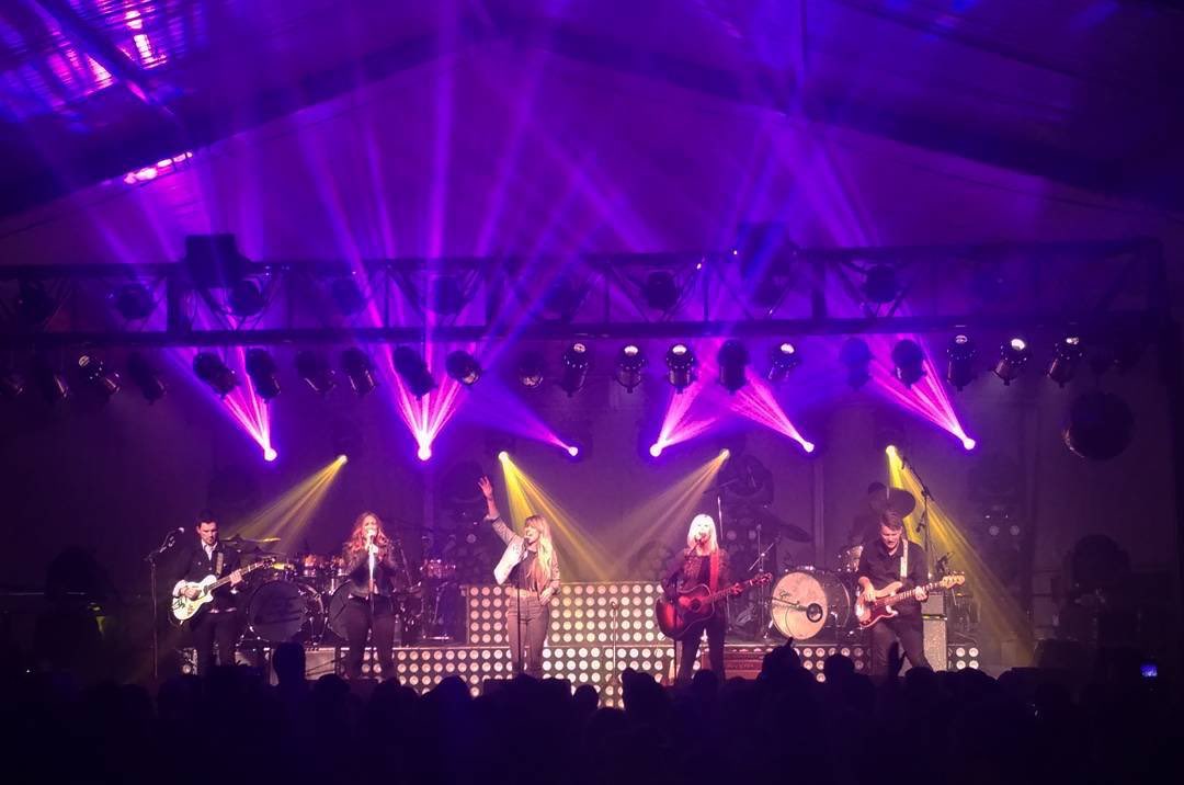 CtLeonard's tweet photo. From Saturday night with my favorite squad. 

@postmonroe https://t.co/xPkUEjT2E4