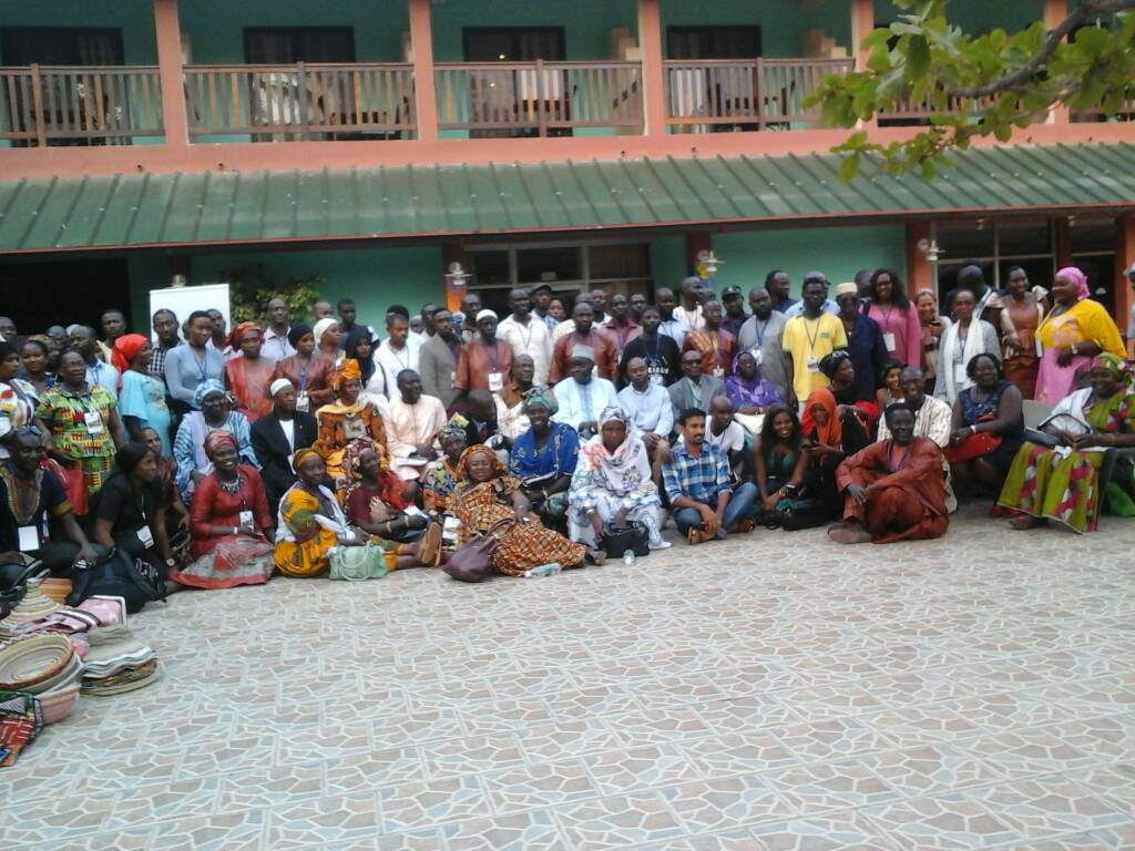 _GIEPA's tweet photo. #GambiaIAIF17 Group photo session of participants and the Organising Committee. https://t.co/Y0q4njZEzK
