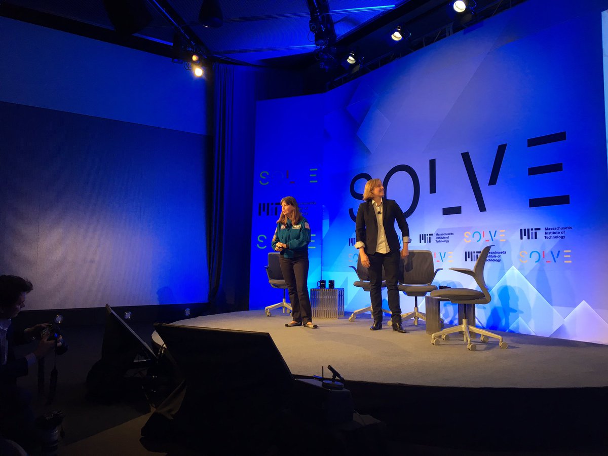 lfayllon's tweet photo. @SolveMIT Katie Coleman astronaut shares perspective in solving across the universe! Thank you #mitSolve https://t.co/s6EQ6q44Z6