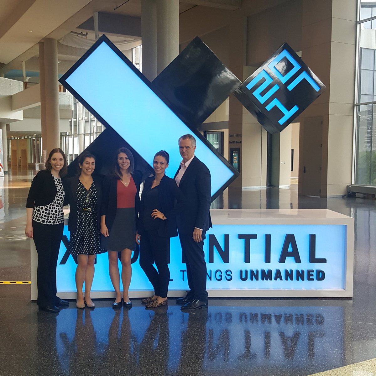 Team mdg experiencing all things #unmanned at #auvsiXPO!