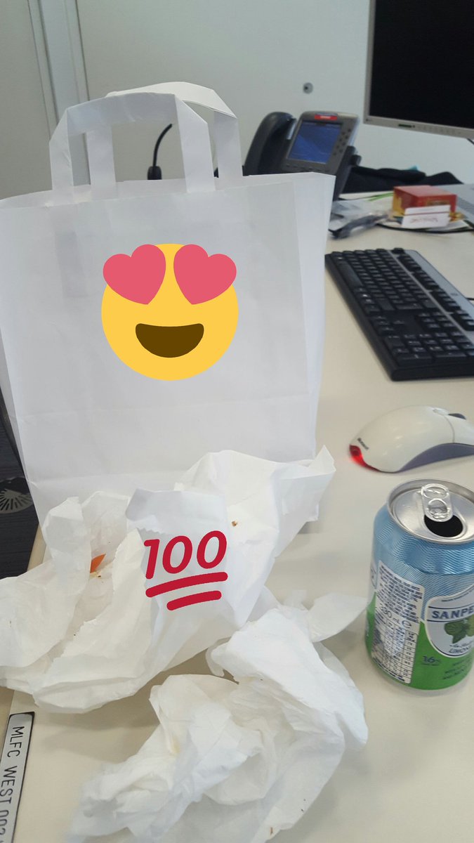 WAZZZZZZZZZ's tweet photo. This is the after post of the Shawarma. No before post as it didn't last long! We luv Lamb Shawarma. Happy Dukan Day @Dukan41 https://t.co/2ZCAkylNxV