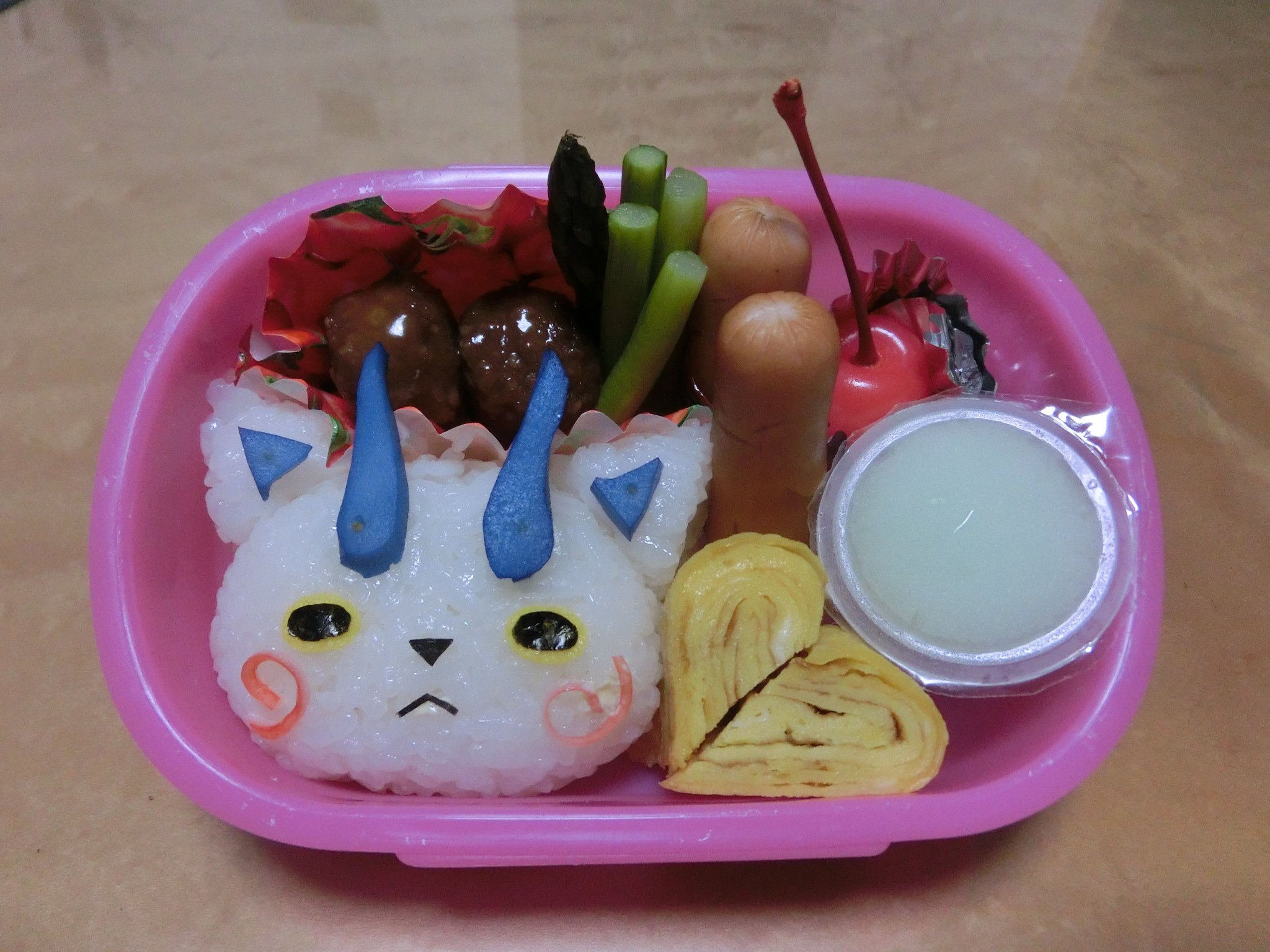 まるーん お弁当 妖怪ウォッチシリーズ もう流行ってないのかな お弁当 キャラ弁 妖怪ウォッチ ジバニャン コマさん コマじろう ロボニャン 幼稚園 弁当 手作り T Co B498c2vjfz Twitter