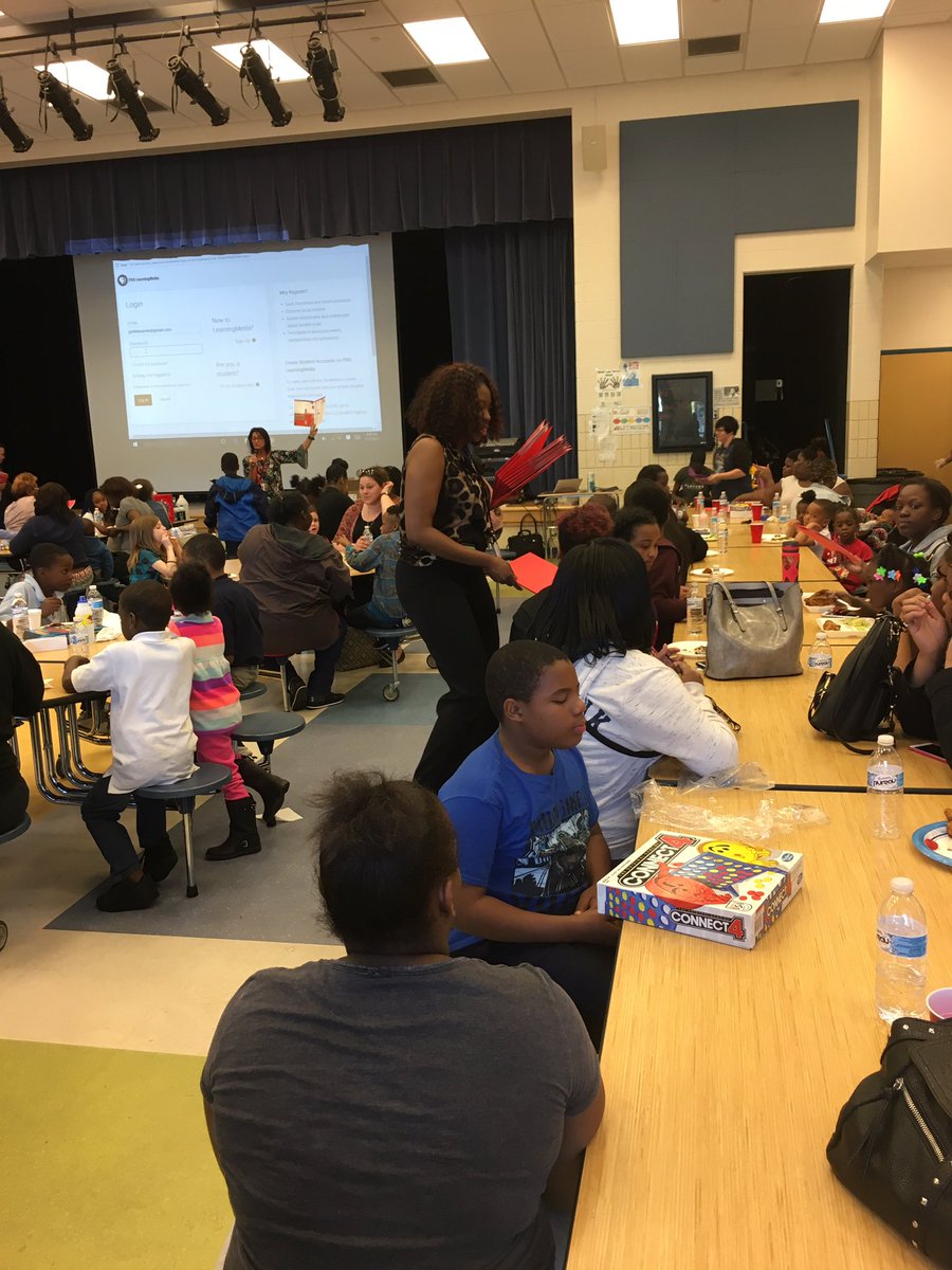 DickensTigers's tweet photo. Family Game Night.  It was a full house! Dinner, games and resources for parents and scholars!! @DickensTigers https://t.co/WF2on9PjW8