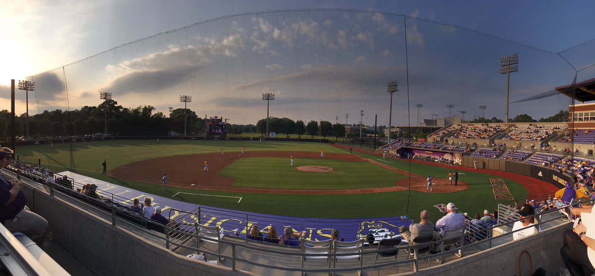 KaylaCaroline16's tweet photo. It's a beautiful day at Clark-LeClair for some pirate baseball 💜💛⚾️ #ECUvsDuke https://t.co/D89vQTCbsw