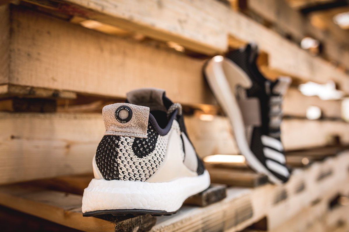 awesomesneaker7's tweet image. A Closer Look at adidas Consortium&apos;s ADO UltraBOOST ZG 
Drop: May 11, for $180 USD
bit.ly/awesomesneakers