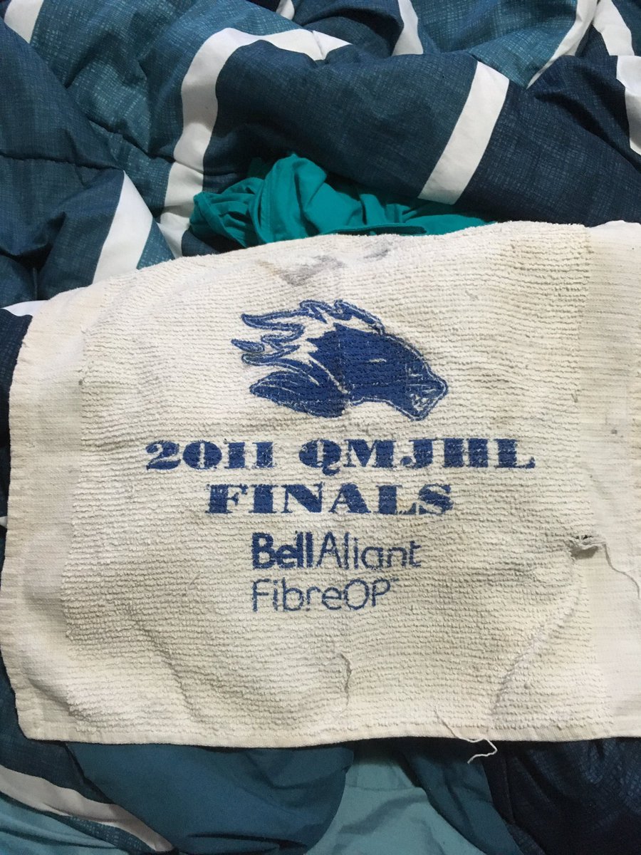 PKozy19's tweet photo. @SeaDogsDK got my jersey/hat on and my towel ready to wave when the seadogs score tonight https://t.co/LhKd5vCcn6