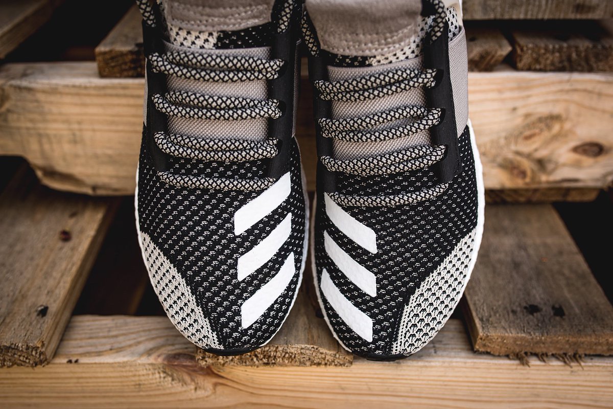 awesomesneaker7's tweet image. A Closer Look at adidas Consortium&apos;s ADO UltraBOOST ZG 
Drop: May 11, for $180 USD
bit.ly/awesomesneakers