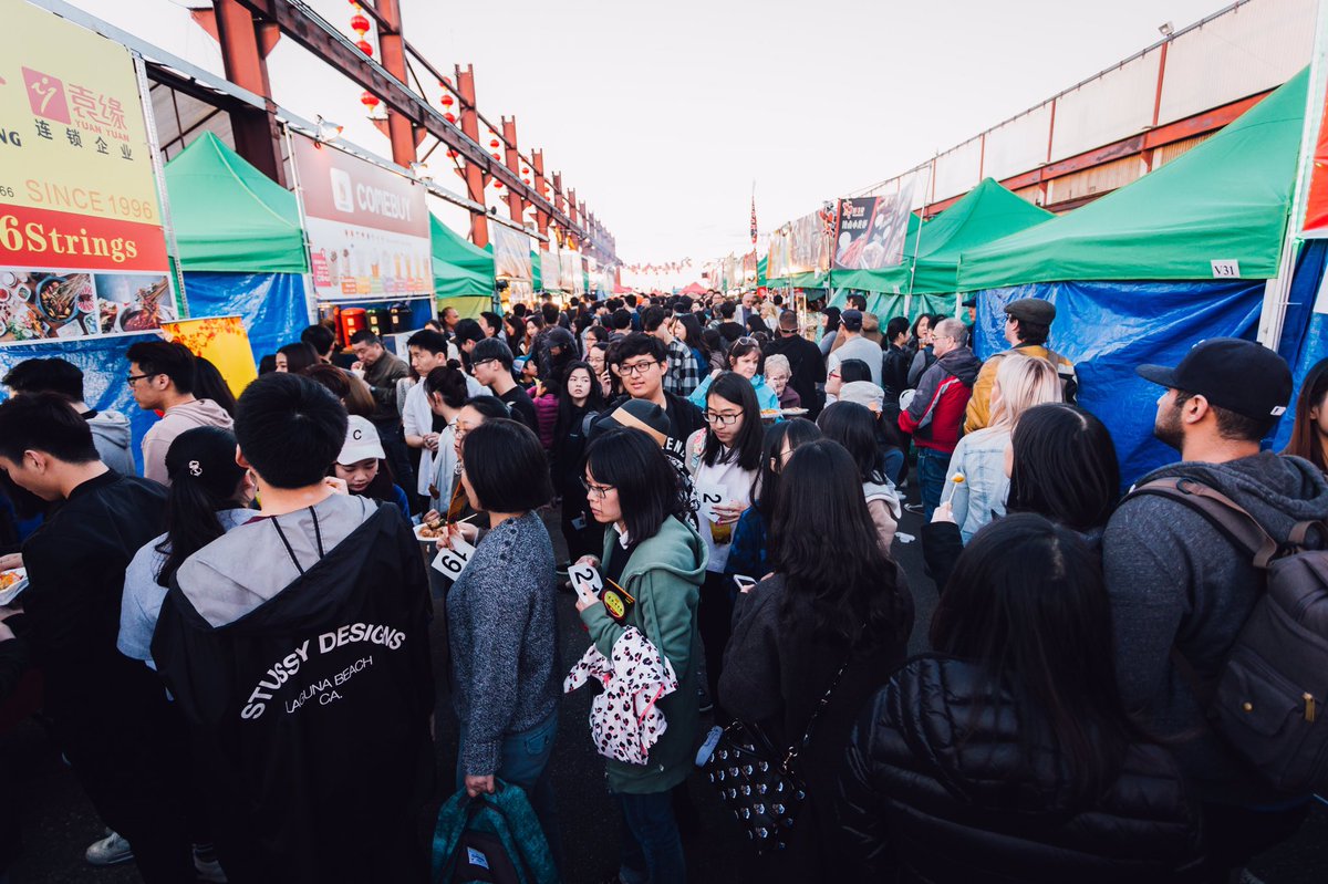 IlluminationBC's tweet photo. We hit a breaking record of over 18k visitors on May 6th, 2017! And there will be more vendors, fantastic lights and events! #illuminationbc https://t.co/m033hzlOgm