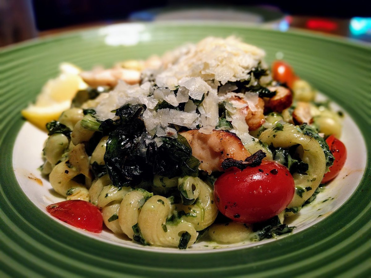 Patrick Q Fulgado On Twitter Spinach And Artichoke Chicken Cavatappi Was Pretty Good Applebees Fantographer