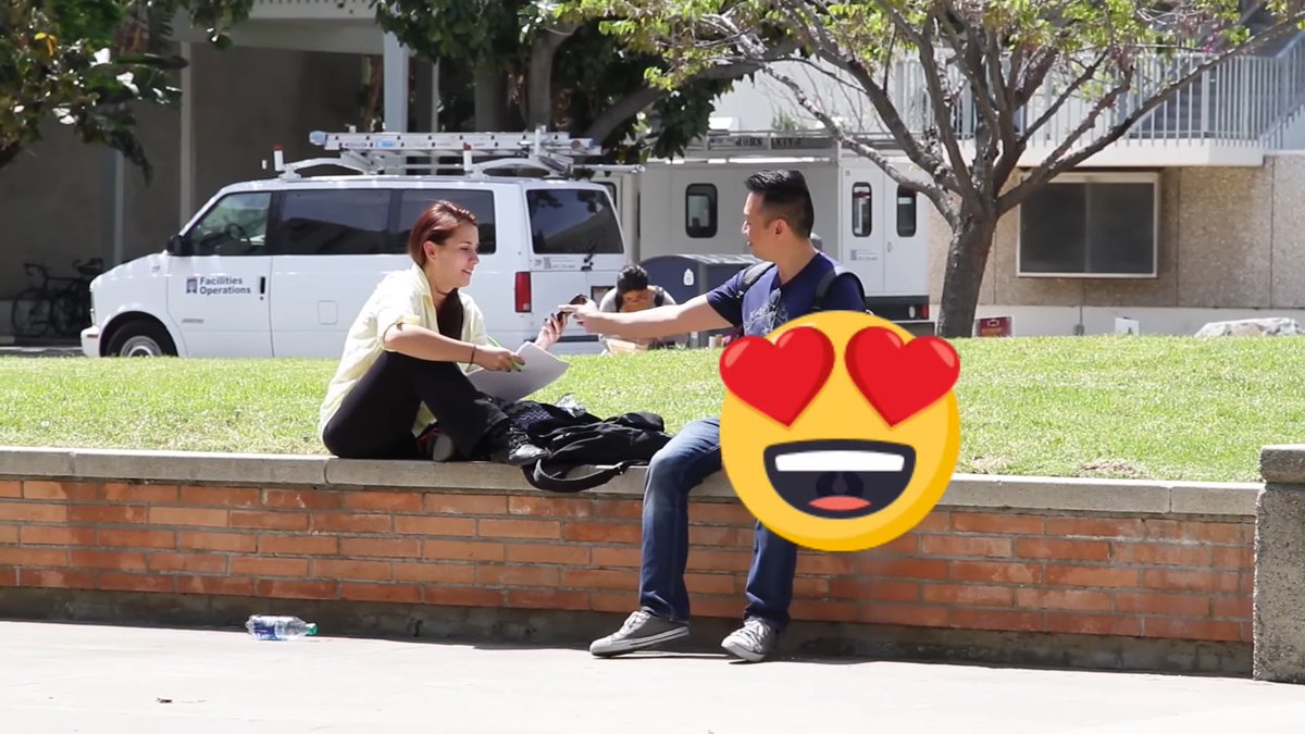 NerdReactor's tweet photo. Embracing our inner #EmojiMovie to find love @EmojiMovie for #NerdReactor
https://t.co/6VzWdw02QK https://t.co/TG9z8A0kpq
