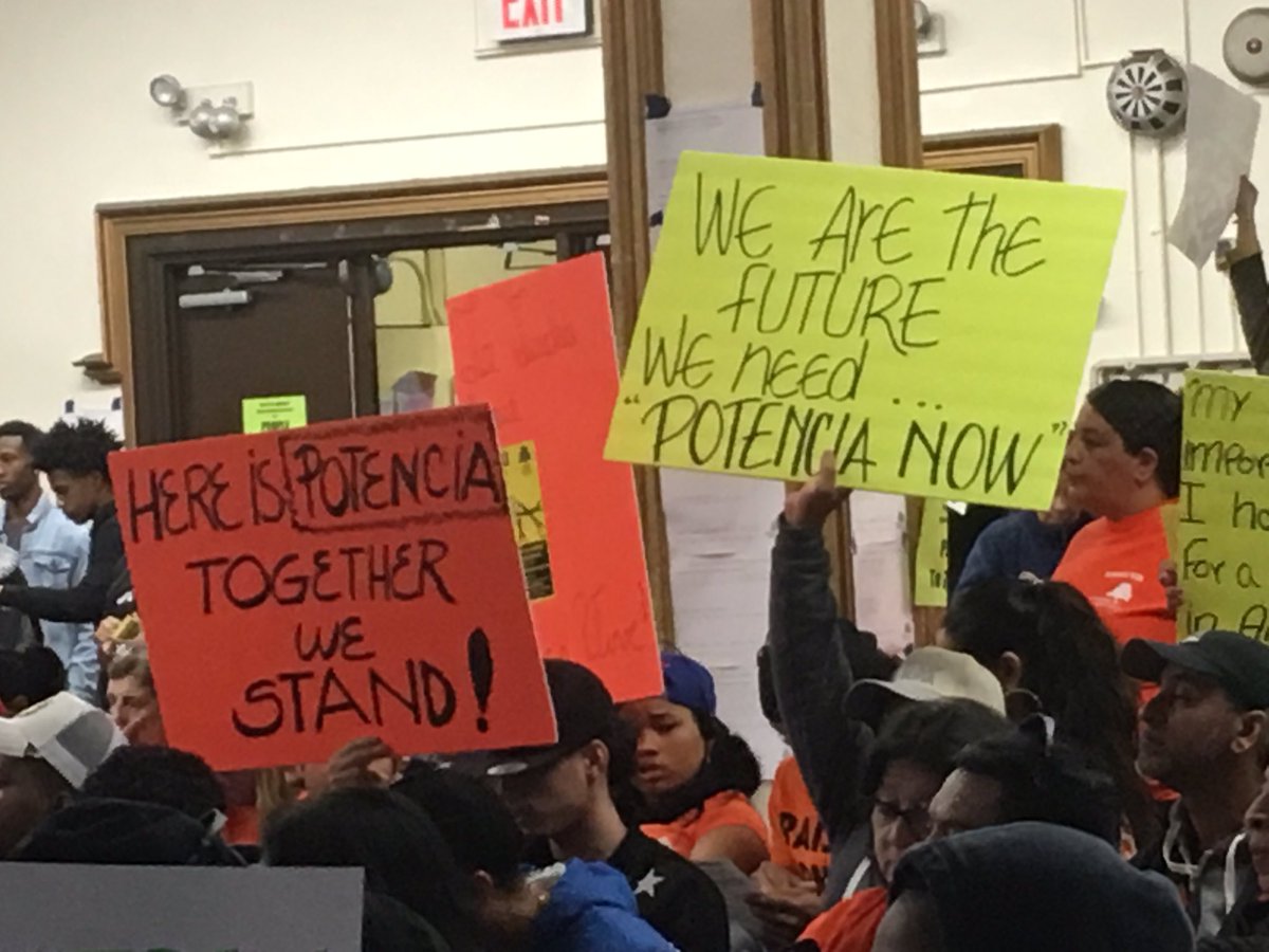 NoelleVdT's tweet photo. @CHLDC brings the neighborhood of Cypress Hills together to demand a just and equitable Federal budget. https://t.co/LgtGY9gDui