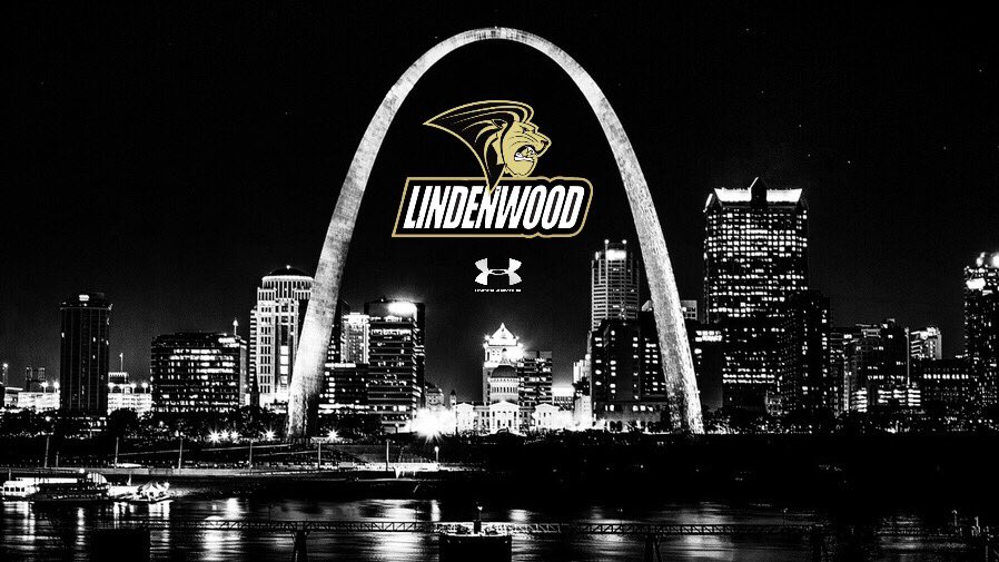 LindenwoodFB's tweet photo. #STLblitz17 is on! Over the next 2️⃣days, our staff will visit 8️⃣0️⃣schools looking for 2018 STL ballers! #L18NS #Loyal2TheLoU 📍 https://t.co/kRD3h9TV7I