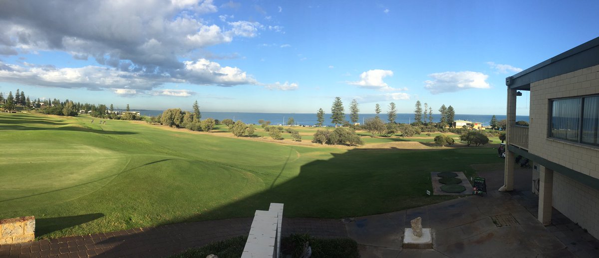 StartemEarly's tweet photo. Looking forward to our workshop today on #Nyoongar country. This setting should inspire creative thinking https://t.co/lqOaUgwoTf