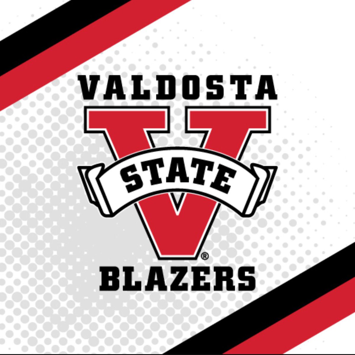 JerryRecruiting's tweet photo. Champagnat Catholic (FL) 18' DE Maxesien Michel picks up first offer by #ValdostaSt 
@Maxesien2 https://t.co/5EZb1Aasm4