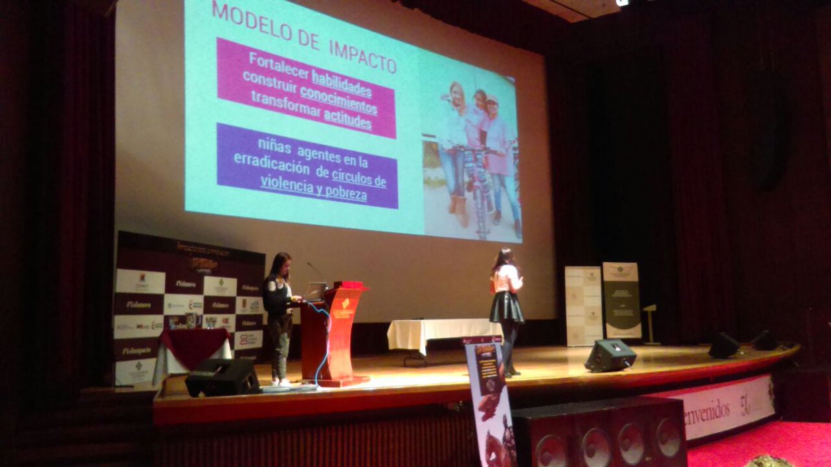 ConnectBogota's tweet photo. Felicitamos a Natalia Espitia, fundadora de @NinasSinMiedo. Ella busca empoderar a las mujeres con el uso de la bici #YoInnovo #YoInnpacto https://t.co/6XGZvOJQSE